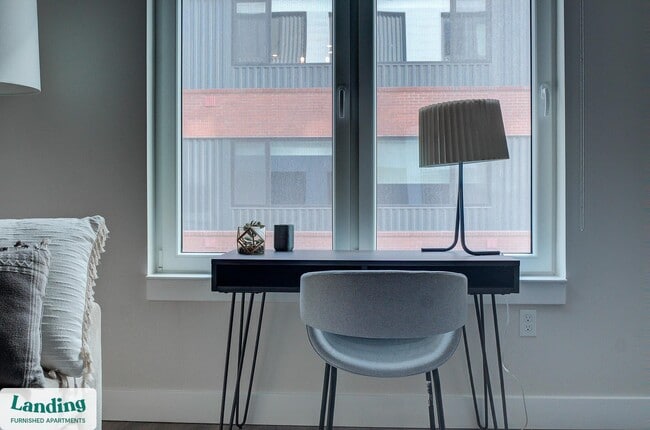 Foto del edificio - 1999 E Boston St