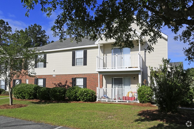 Foto del edificio - Fords Pointe Apartments and Townhomes
