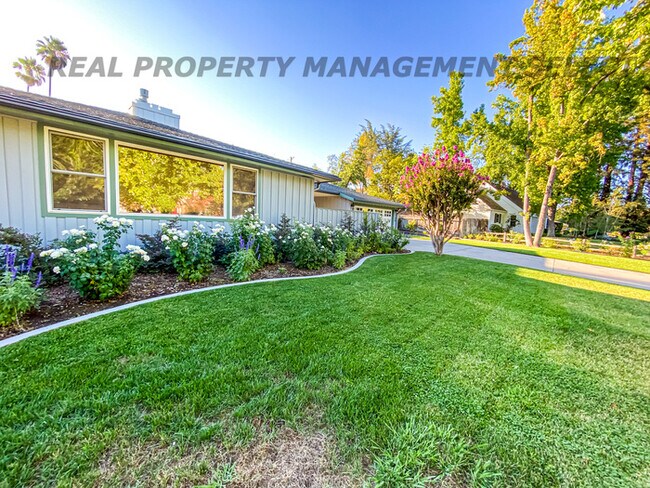 Foto del edificio - Stunning Executive Home in Arden Park Vista