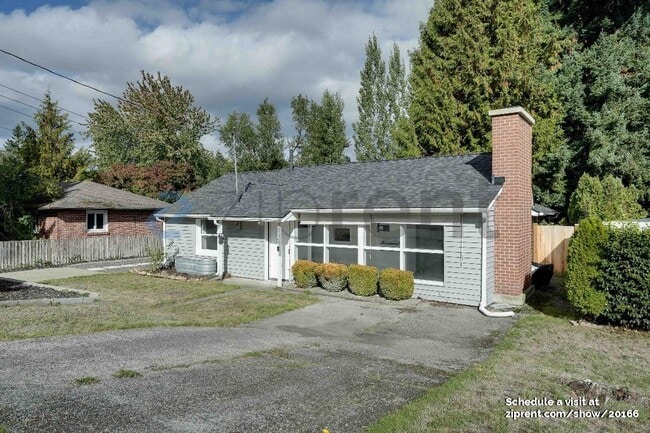 Building Photo - 23407 Hedlund Ave