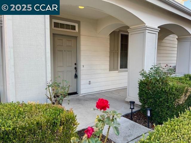 Building Photo - 4050 Cassata Pl