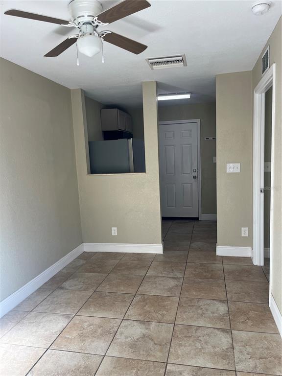 Foto del edificio - 224 E St