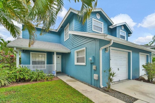 Foto del edificio - 13175 Quiet Woods Rd