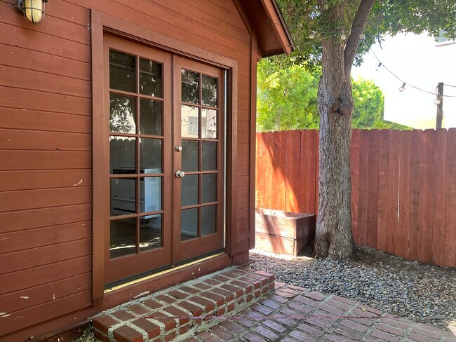 Foto del edificio - 507 Ashland Ave