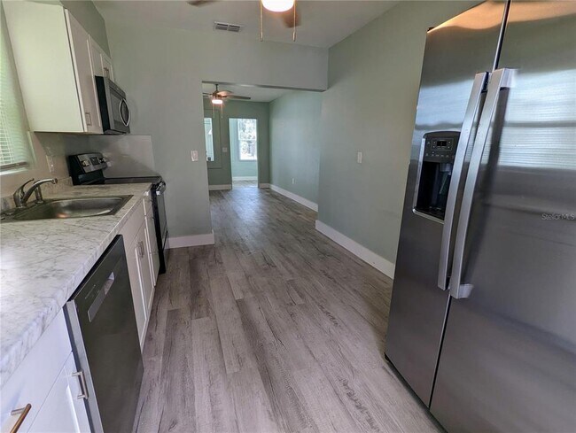 Foto del edificio - 1404 San Juan Ct