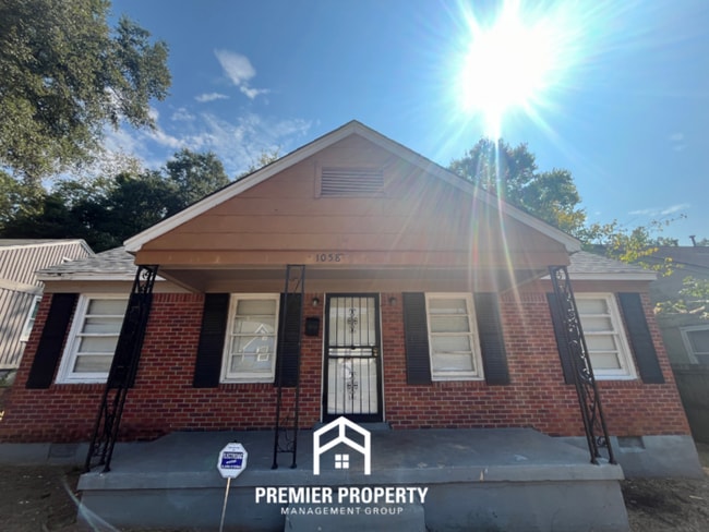 Photo - 1058 S Highland St House