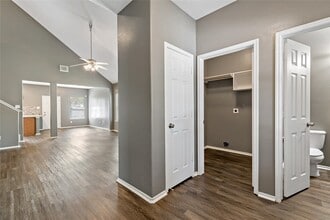 Building Photo - 5422 Summer Spring Ln