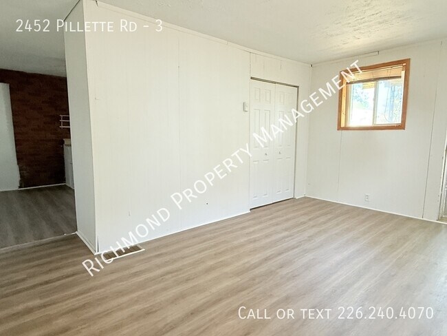 Photo du bâtiment - 2452 Pillette Rd