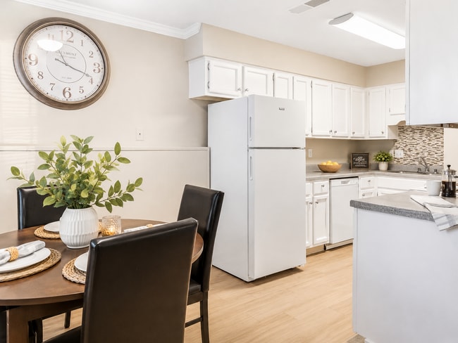 Interior Photo - Residences At The Overlook