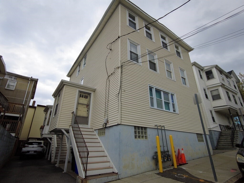 Primary Photo - 93 Webster St