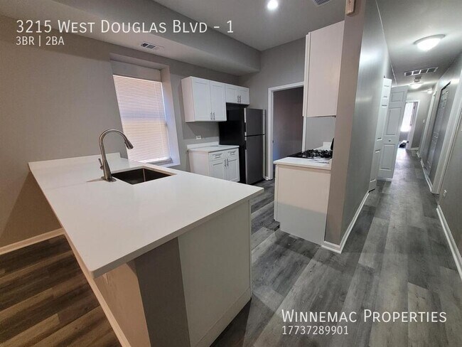 Foto del edificio - Great Apartment For Rent