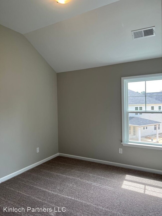 Building Photo - 5 br, 3 bath House - 3684 Lynnwood Drive L...