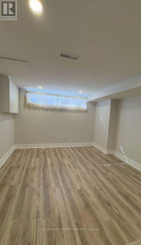 Photo du bâtiment - 74 Cavehill Crescent