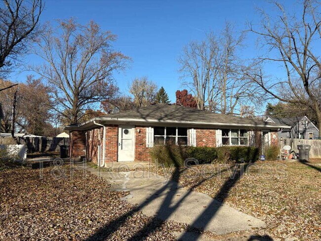 Foto del edificio - 1520 E Stop 10 Rd