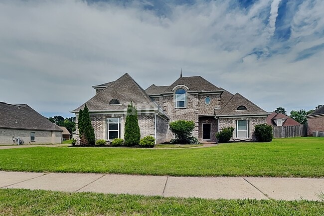 Building Photo - 5106 Guffin Rd