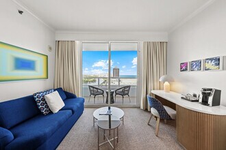 Building Photo - 4401 Collins Ave