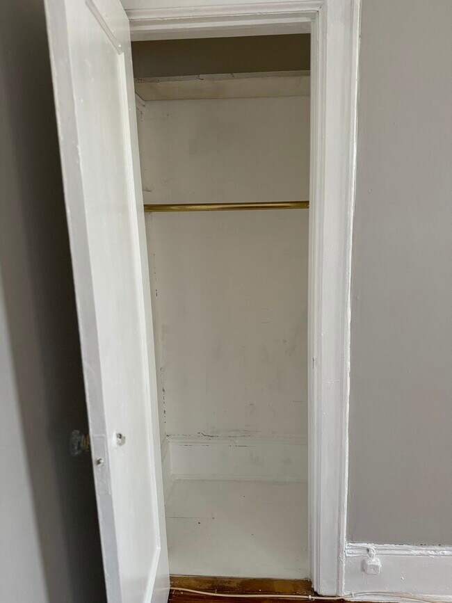 Foto del edificio - 6020 Boulevard E