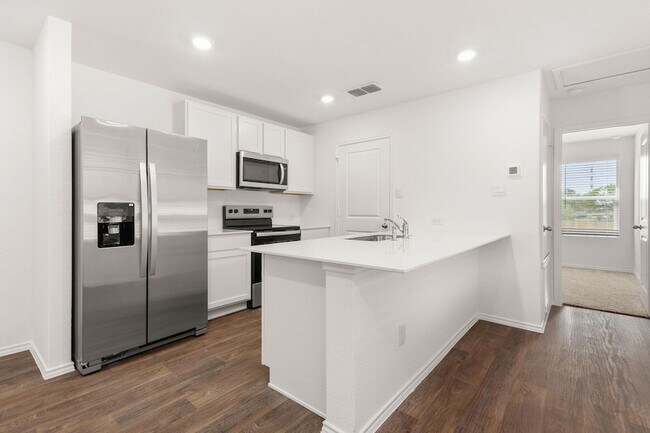 Building Photo - 2038 Zephyr Lily