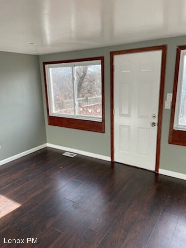 Foto del edificio - 3 br, 1 bath House - 1085 La Salle Ave