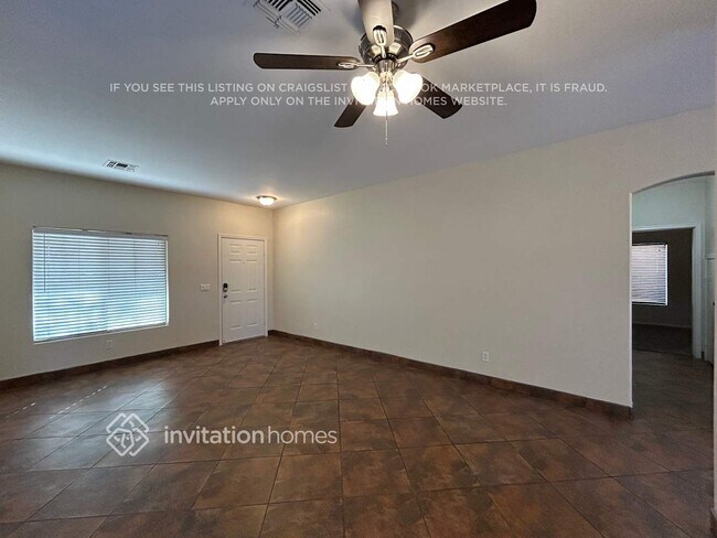 Foto del edificio - 11714 W Flanagan St