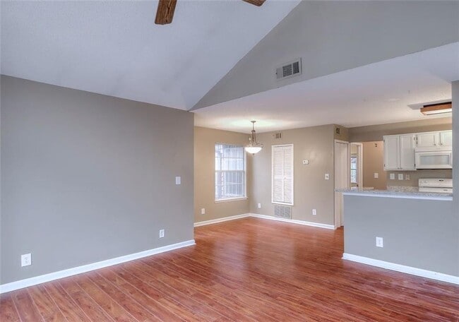 Building Photo - 105 Hawkstone Way