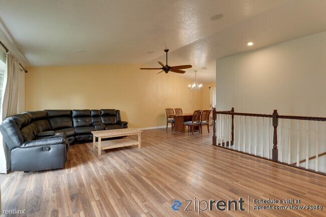 Building Photo - 3 br, 3 bath House - 234 West Jensen Stree...