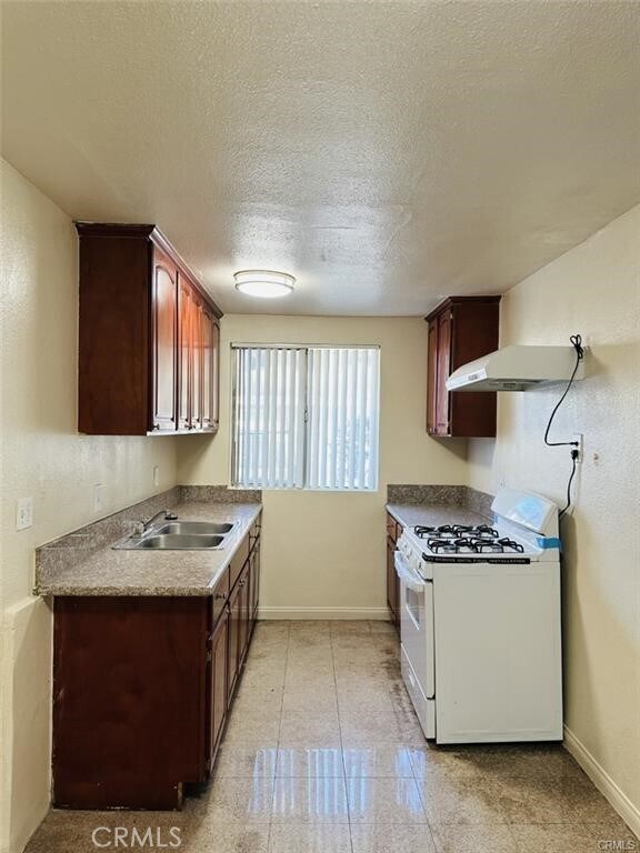 Foto del edificio - 4830 Canoga St