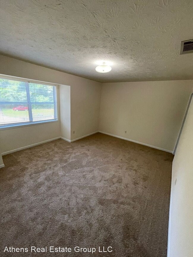 Building Photo - 3 br, 2.5 bath House - 228 Highland Park D...