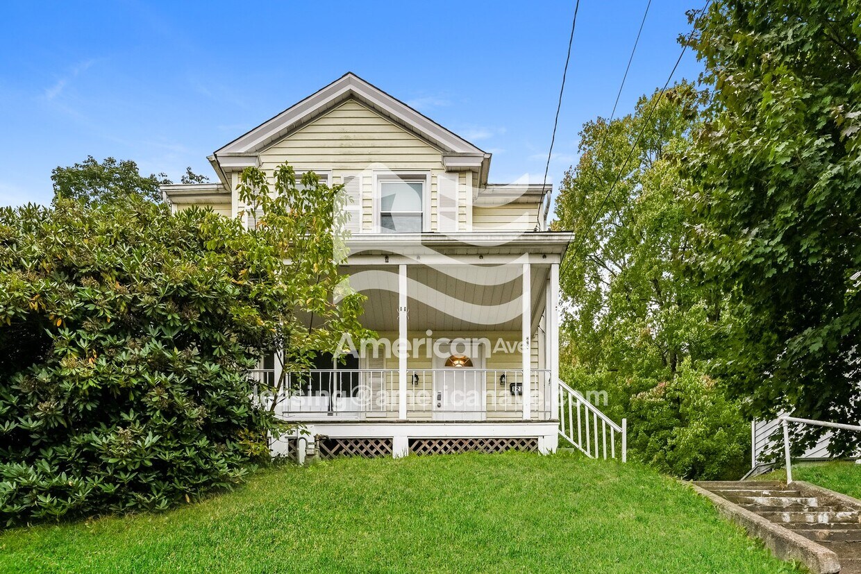 Foto principal - 1217 Wade St