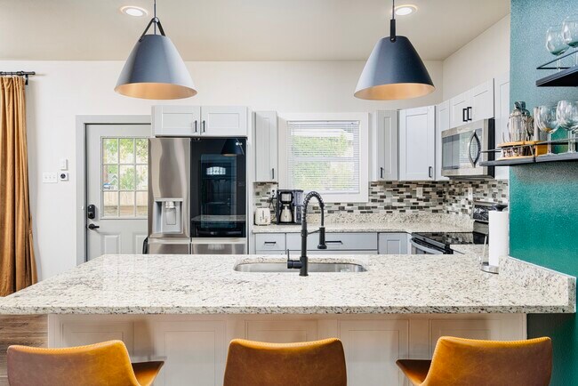 Foto del edificio - 419 N Hackberry St