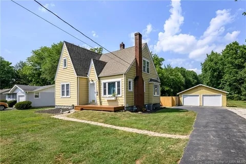 Building Photo - 710 English Ave