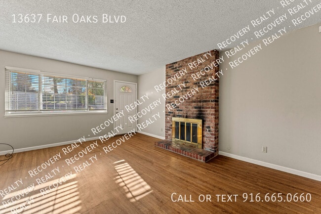 Building Photo - 13637 Fair Oaks Blvd