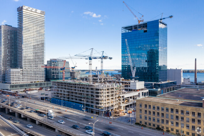 Building Photo - Sugar Wharf Condos