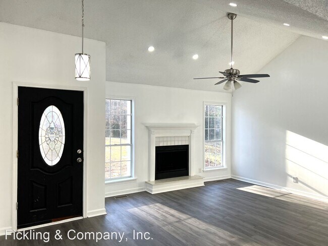 Building Photo - 3 br, 2 bath House - 118 Greentree Pkwy