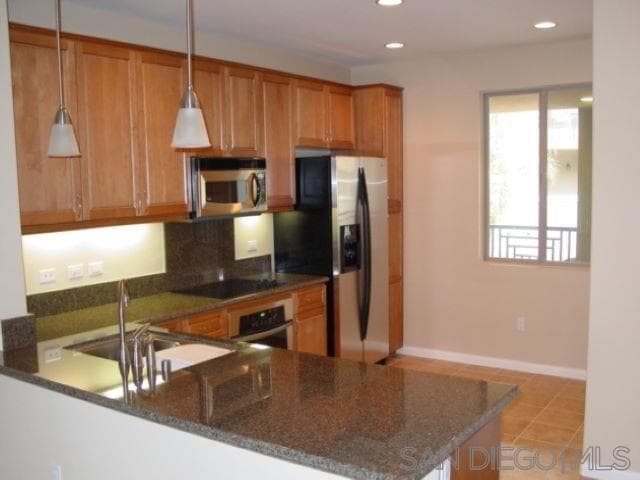 Primary Photo - 3887 Pell Pl