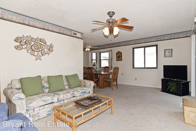 Foto del edificio - 1500 Carolina Beach Ave N