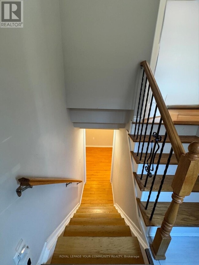 Building Photo - 205 Talbot Crescent