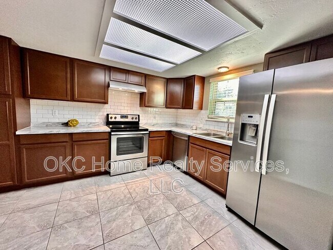 Photo - 8141 NW 23rd St House