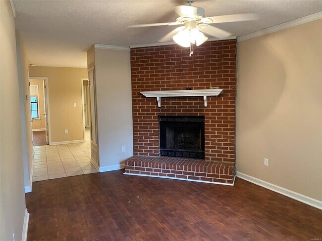 Building Photo - 116 Hargis Dr