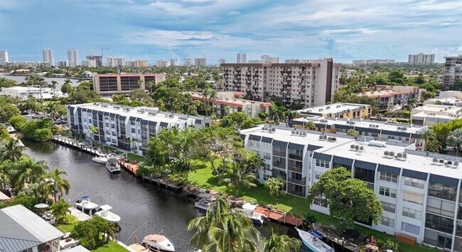 Foto del edificio - 777 S Federal Hwy