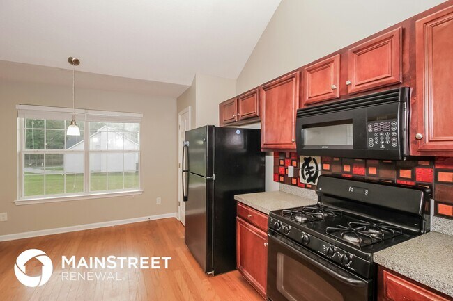 Foto del edificio - 4321 Holliday Rd