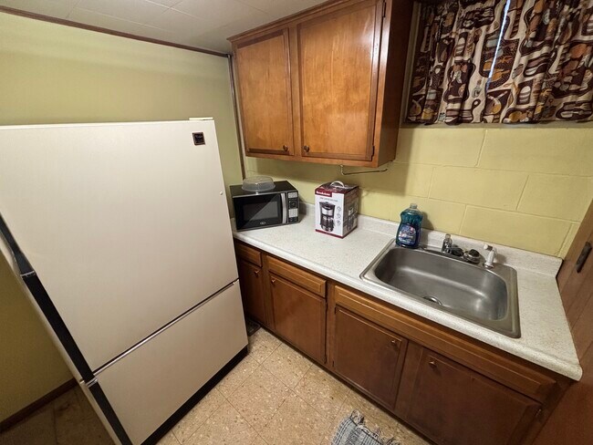 Foto del edificio - 13936 2 Mile Rd NE