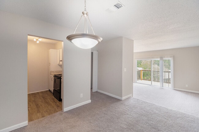Building Photo - Highpointe Apartments
