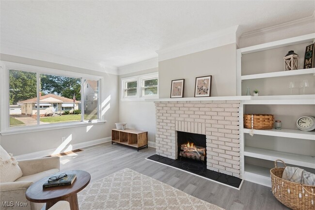 Building Photo - 1707 Wexford Ave