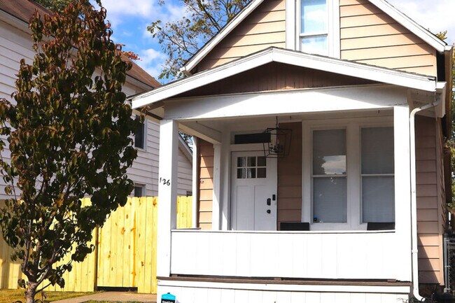 Foto del edificio - Charming, Newly Updated Home!