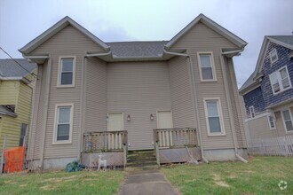 Building Photo - 2944-2946 5th Ave