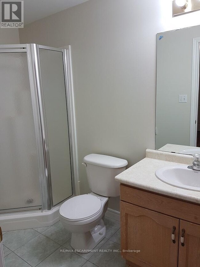 Building Photo - 279-279 Nashville Cir