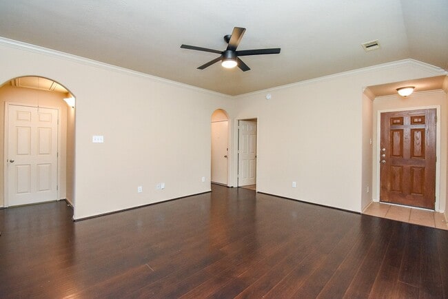 Building Photo - 20615 Maple Rain Ct