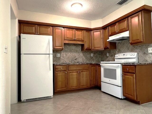 Foto del edificio - 2804 Crown Ct