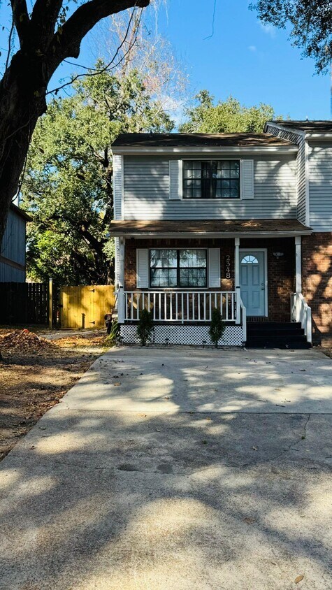 Foto principal - 2348 Merrigan Pl